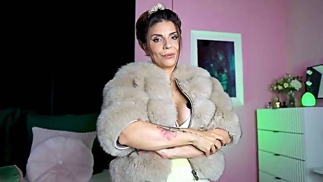 AlexaCreed - Bully in furs - Alphas Rules