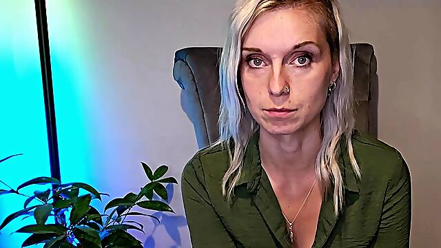 Busty blonde mature solo masturbation for webcam