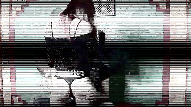 Nasty Dutch Prostitute Fucked Roughly On The Floor