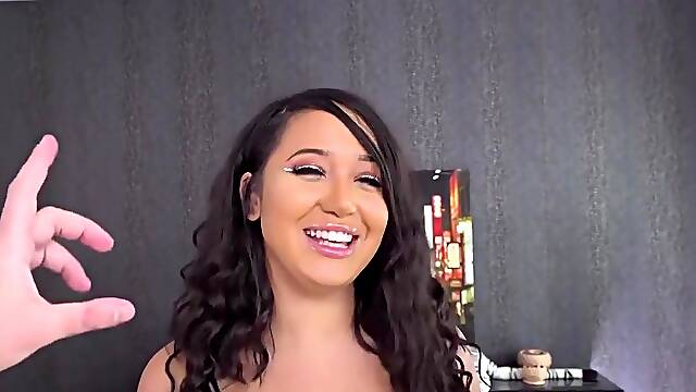 Hoh Zara With Heavy On Hotties And Numi Zarah