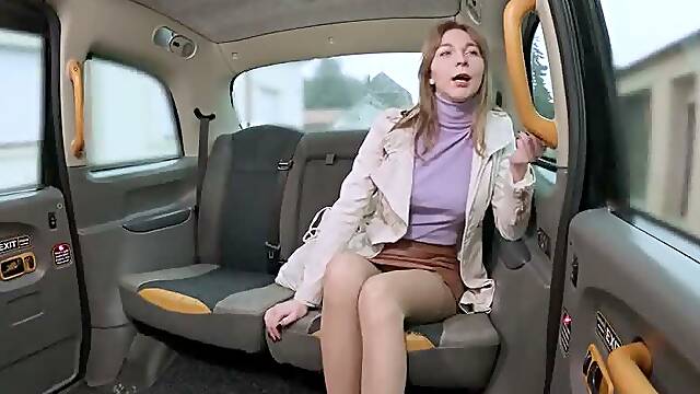 Brunette with HAIRY PUSSY Gets Fingered & Fucked Then Cum In Mouth - Fake Taxi