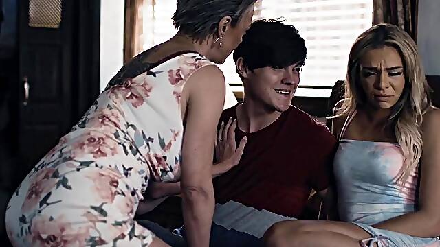 Mãe Italiana Vídeos