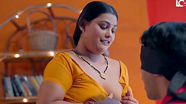 Spicy Indian plumper smutty sex video