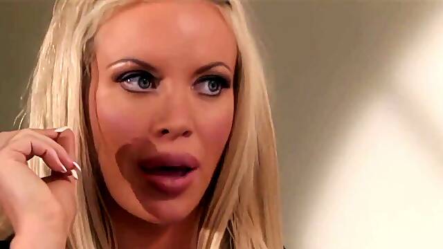 Curvy blonde receives intense passionate pleasure from massive shaft