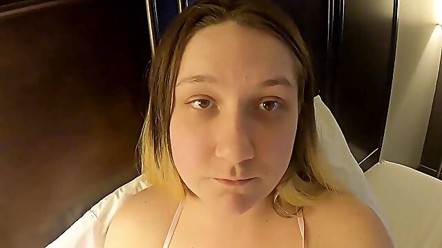 Pregnant wife swaps husbands receiving intense creampie during passionate encounter