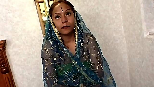 Indian chick is going to serve some men in gangbang