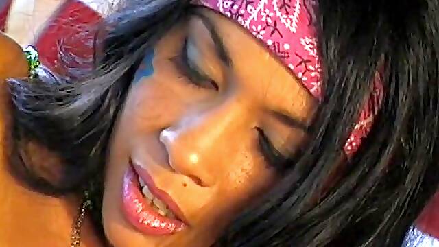 Julie Rage and Lana Sands make out and share a schlong in FFM clip