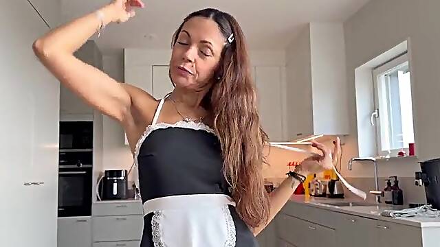 The flawless maid: Always willing for some anal action when her boss is around