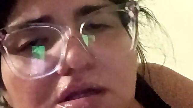Mamando El sex tool y chupando El culo pensando que es El bicho de mi novio.