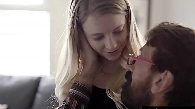 PURE TABOO Riley Star Would Definitely Screw Her Stepdad To Make Him Feel More excellent - SPANISH SUBTITLES