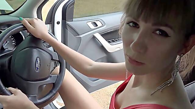 You get turned on when I rev the engine...