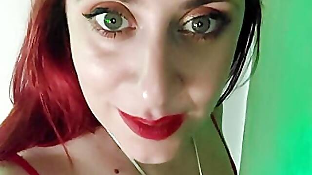 RED-HANDED WITH THE PLUMBER! You give her her lesson for daring infidel! JOI ARGENTINA 1