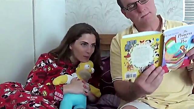 Honey gets filled with jizz