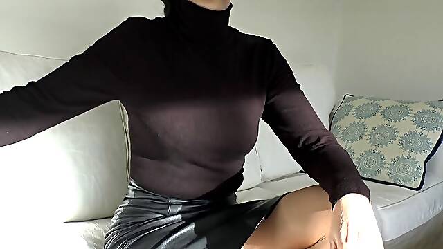 1 Day Before Your Wedding Taboo rendezvous - cum on My Sweater, chick Victoria Valente