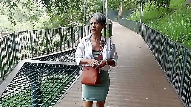 The Perverted Stepson Challenges His Stepmother and Then Gives Him a Good Fuck
